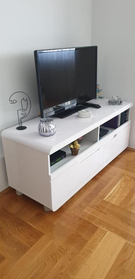 זאגרב Apartman Aura מראה חיצוני תמונה