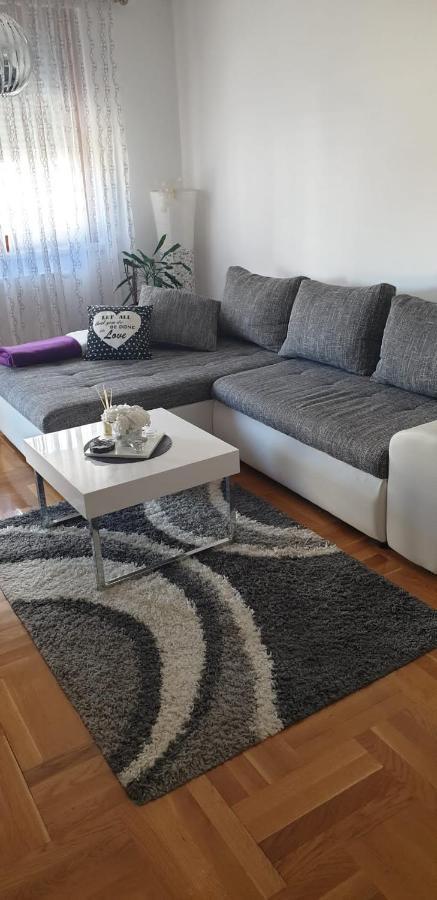 זאגרב Apartman Aura מראה חיצוני תמונה